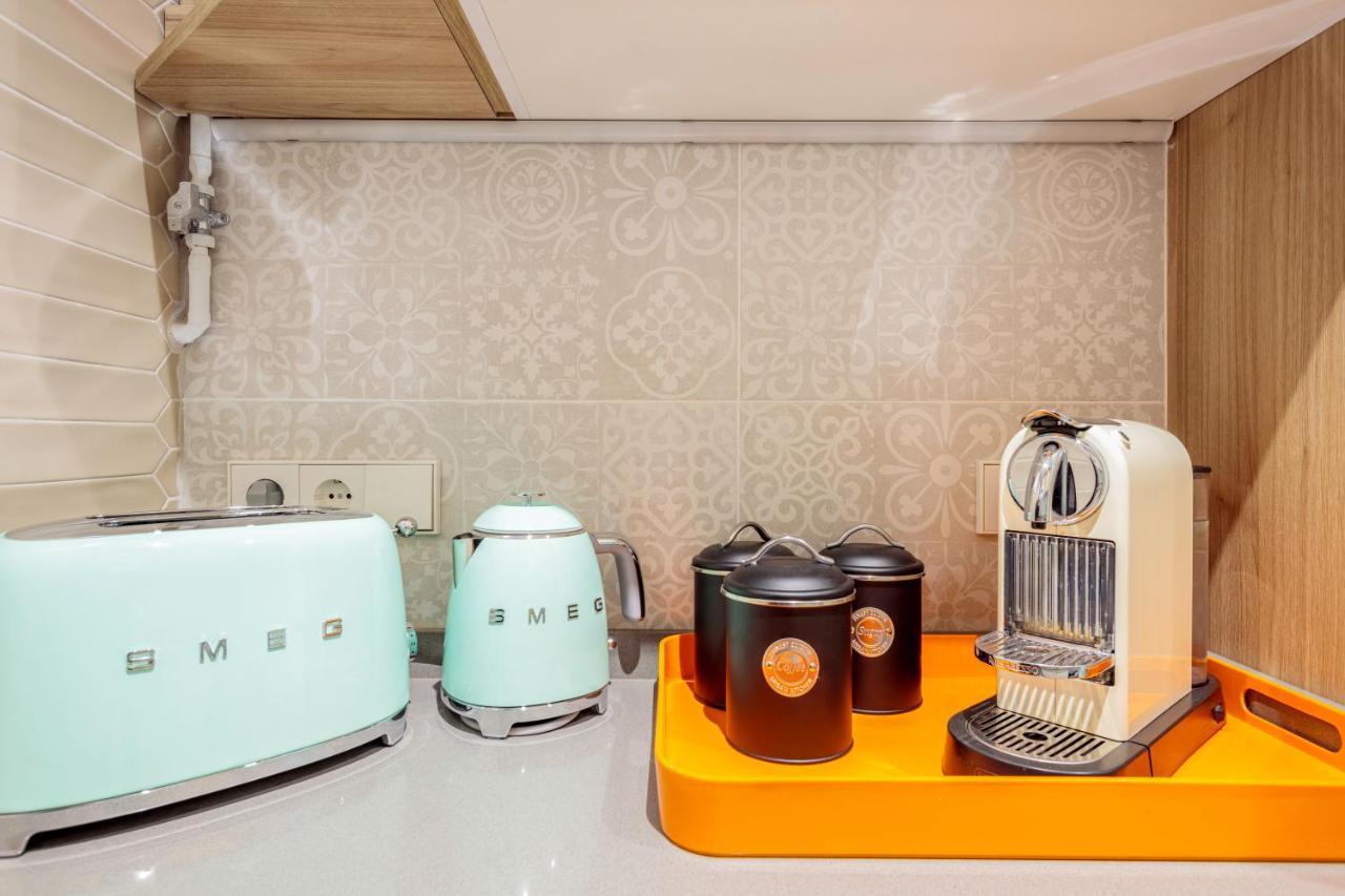The Gaudi Suites II Barcelona Luaran gambar