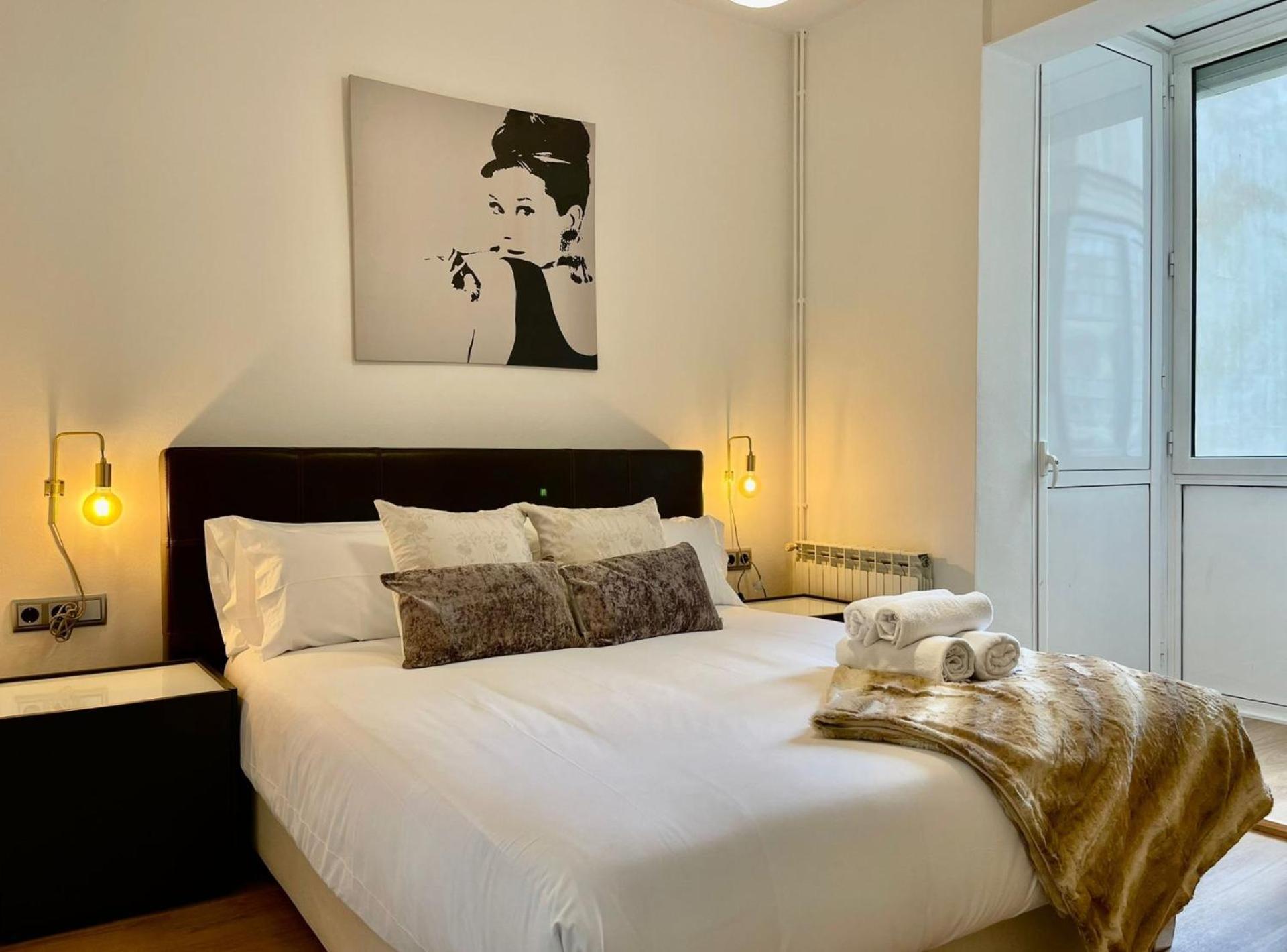 The Gaudi Suites II Barcelona Luaran gambar