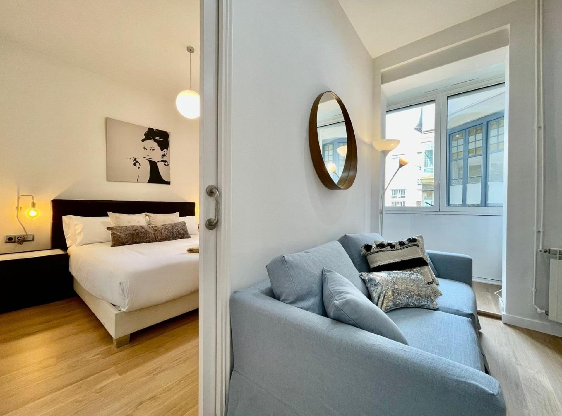 The Gaudi Suites II Barcelona Luaran gambar